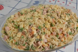 salada de macarrão