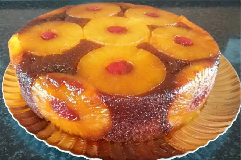 Bolo de abacaxi caramelizado