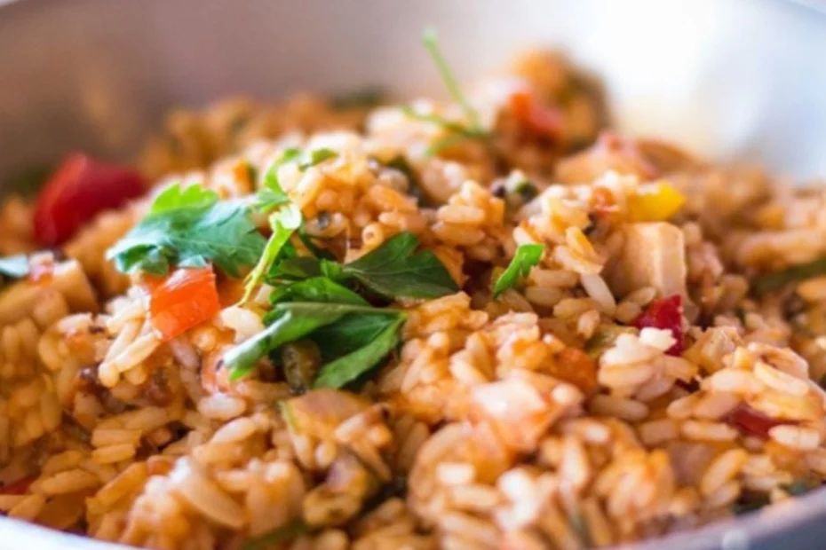 Risoto de shoyu com frango